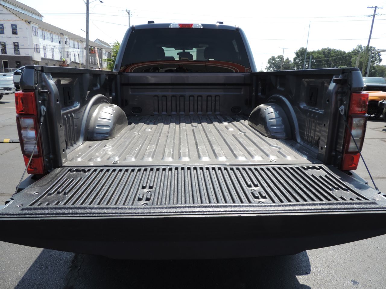 2022 Ford F-250 SD Crew Cab XLT 4WD