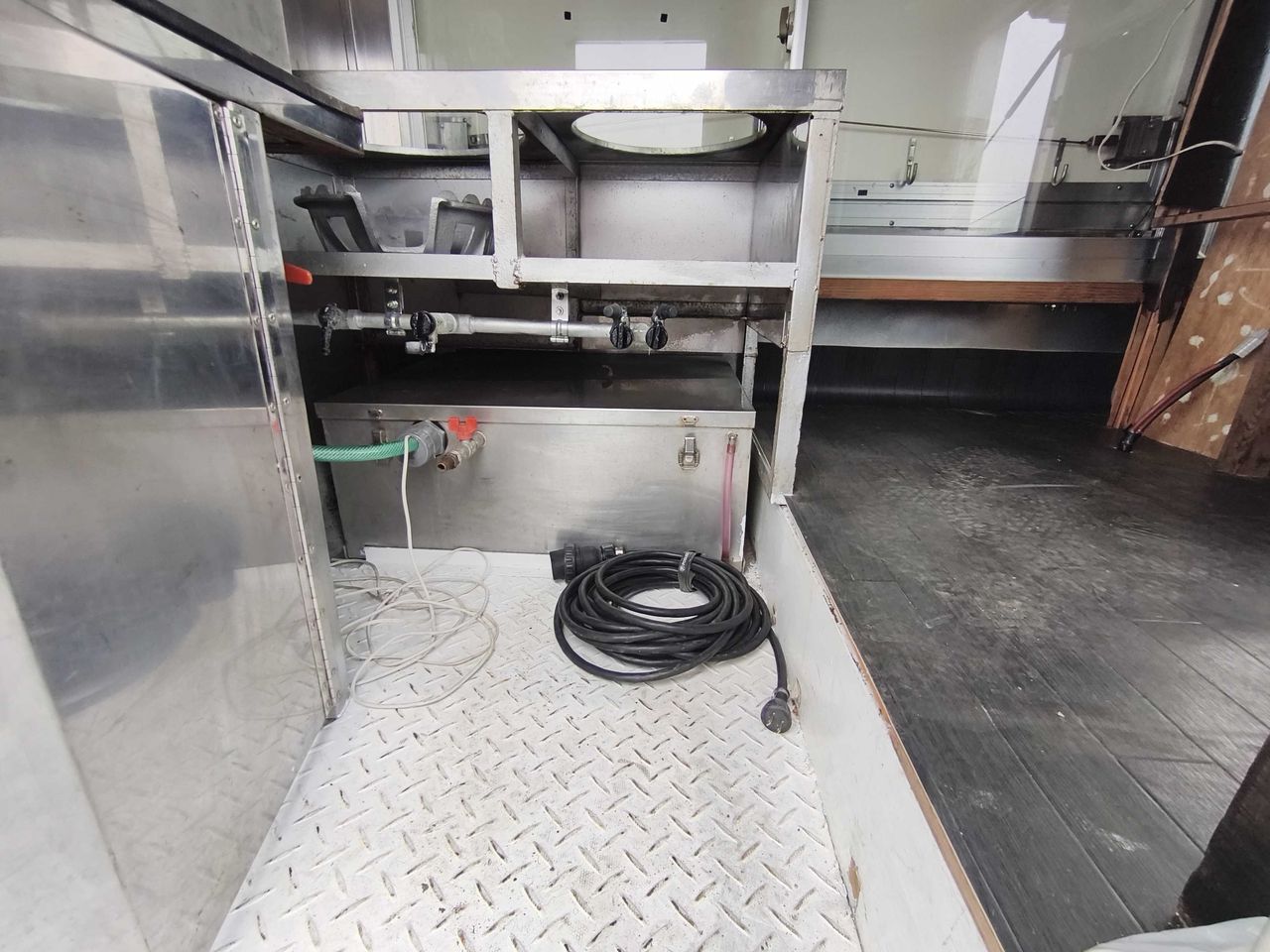 1999 Subaru Sambar EFI 2WD, PS, AC, Airbag, PopTop Food Truck