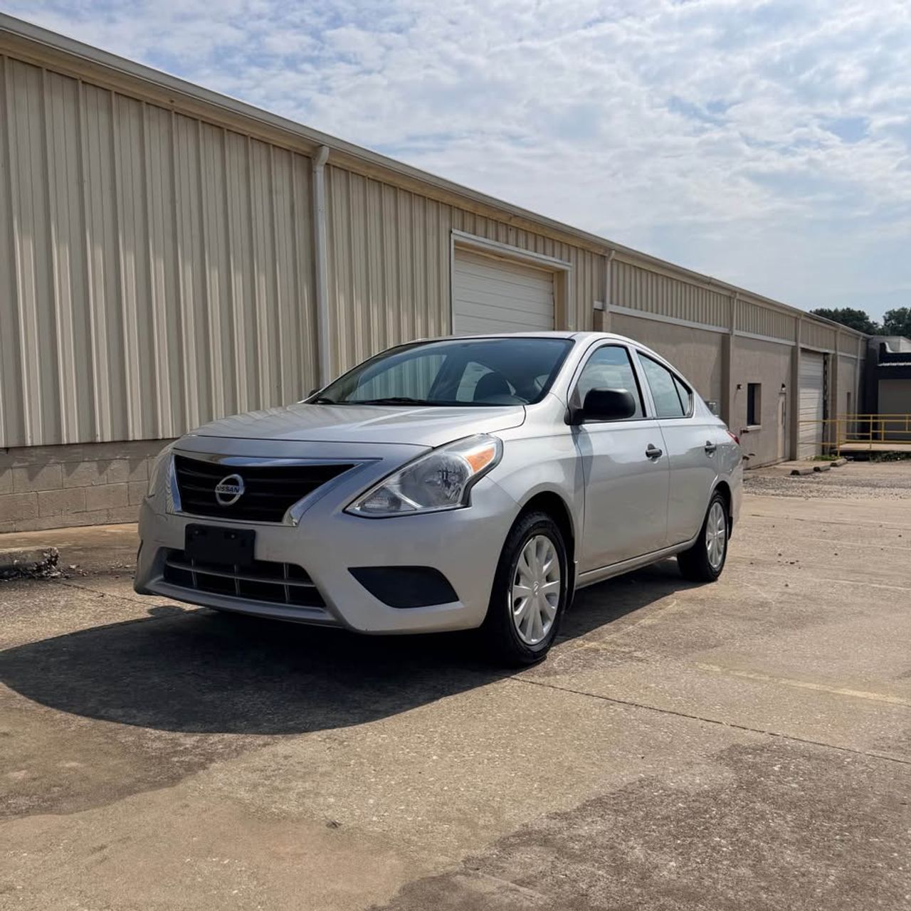 2015 Nissan Versa 1.6 S Plus