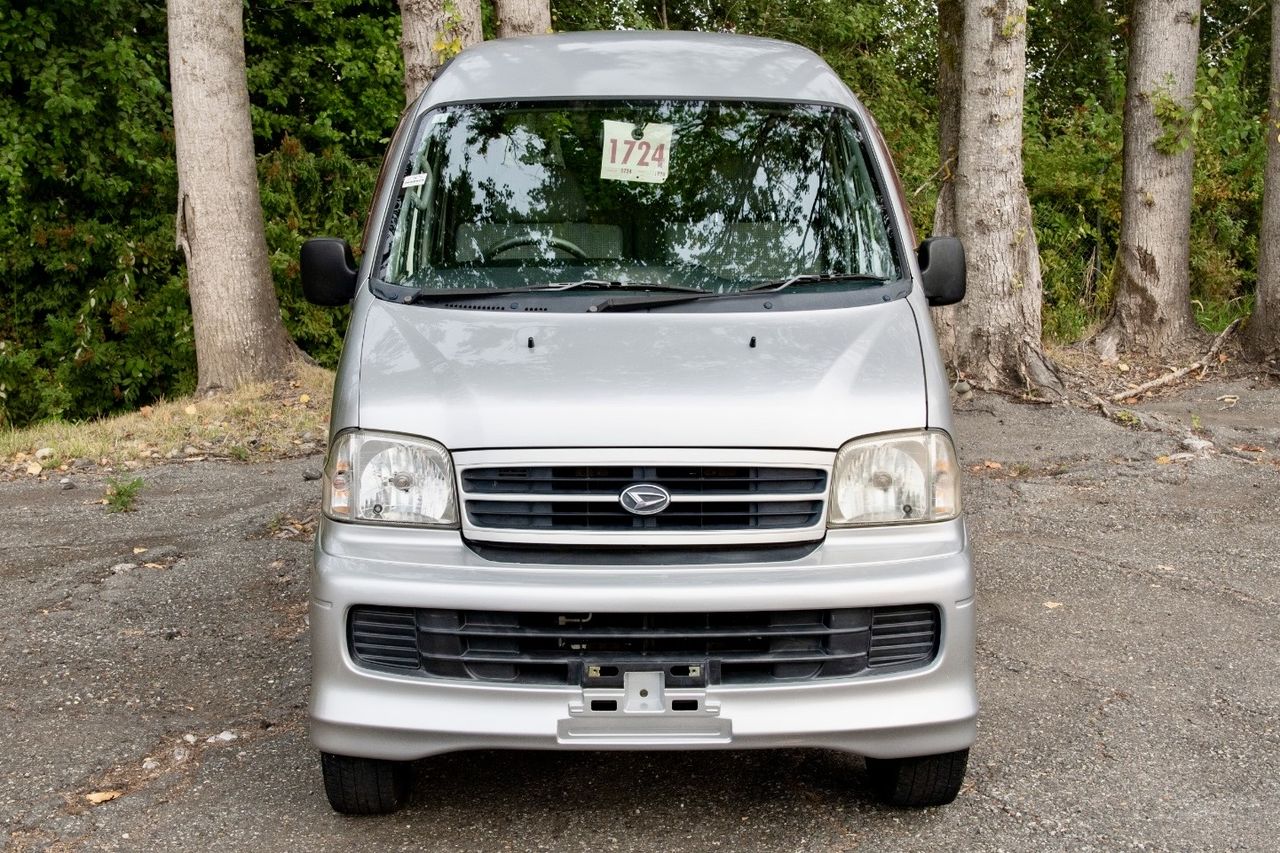 2001 Daihatsu Atrai 7 EFI 1.3L 4WD, PW, PL, PS, AC, 7 Passenger, 5MT