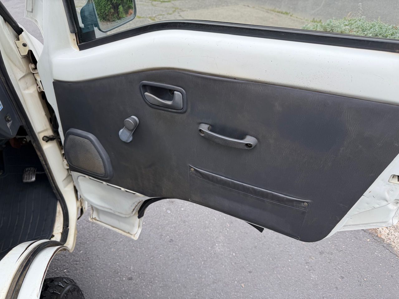 2001 Subaru Sambar HD Dump EFI 3-Way, 4WD 2Hi-4Hi-EL, PS, AC, 5MT