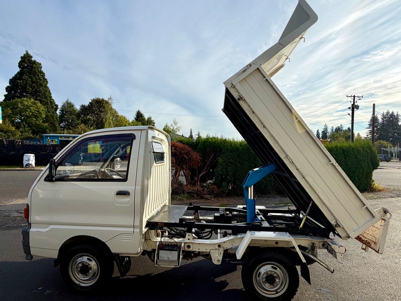 1995 Mitsubishi Minicab PTO HD Dump 4WD, 2Hi-4Hi-4Lo, PS, 5MT, LSD