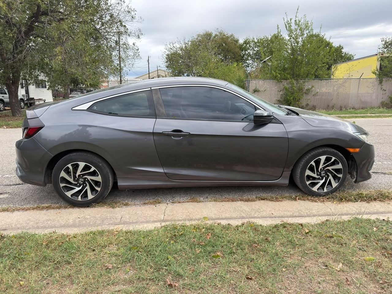 2016 Honda Civic LX-P Coupe CVT