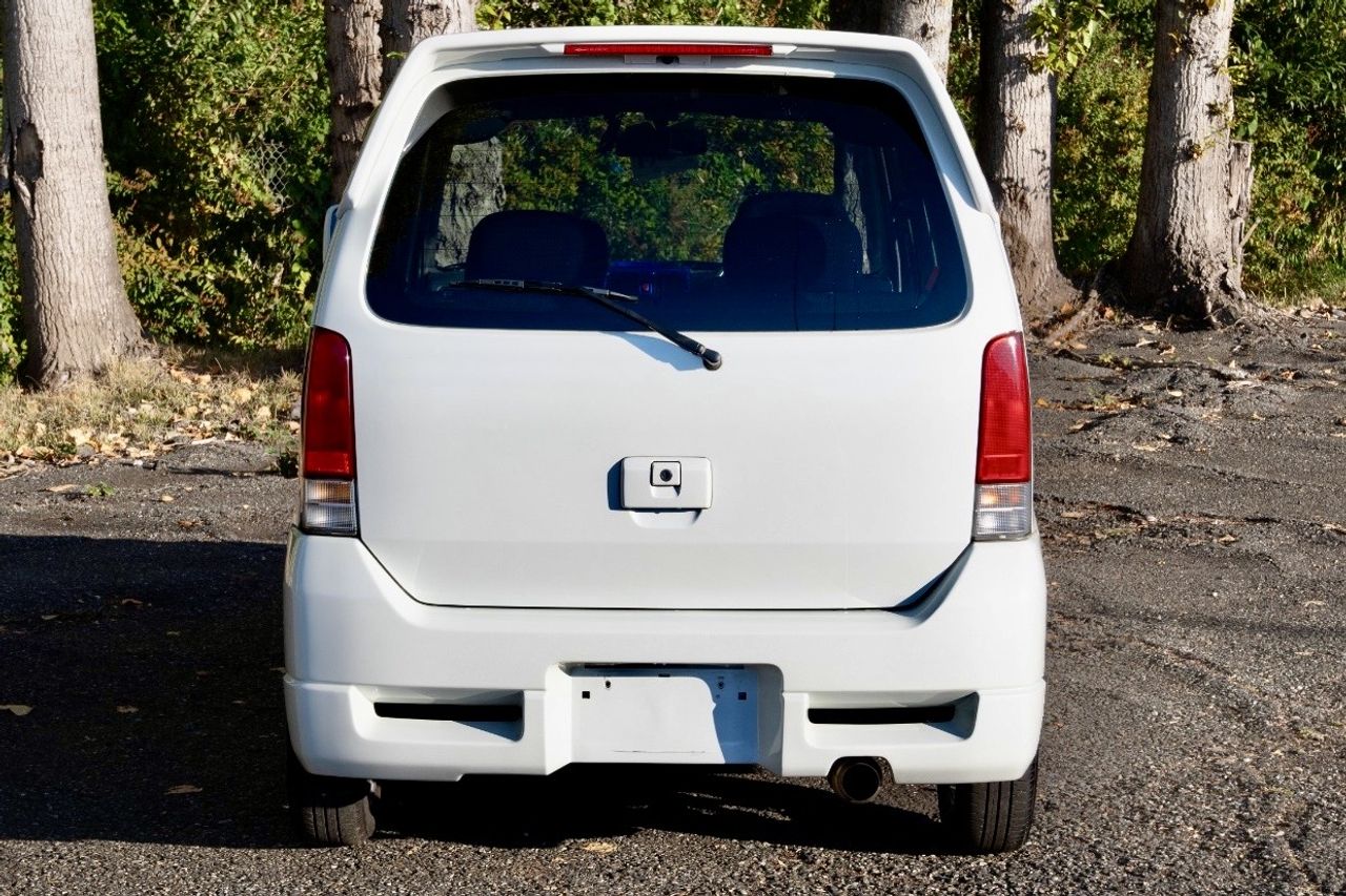2000 Suzuki Wagon R RR  Turbo Intercooled, FWD, PW, PL, PS, AC, 5MT