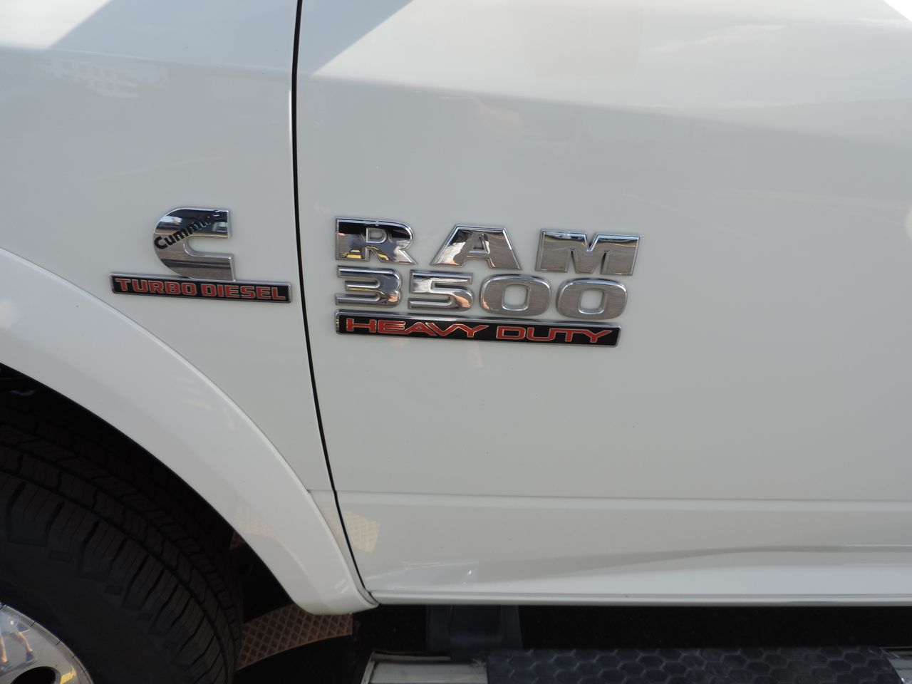2018 RAM 3500 Crew Cab Laramie DRW 4WD