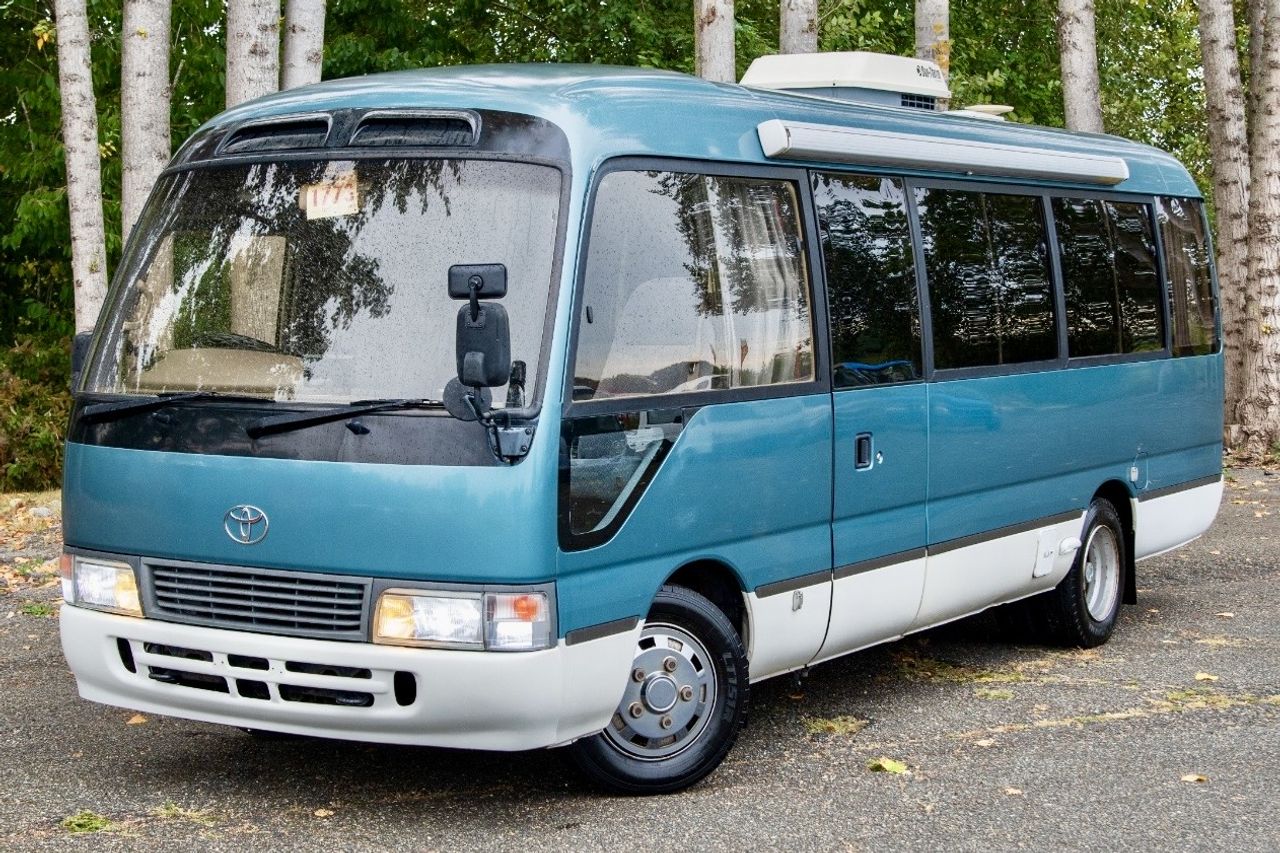 1997 Toyota Coaster Camper Turbo Diesel, Fully Loaded, Auto