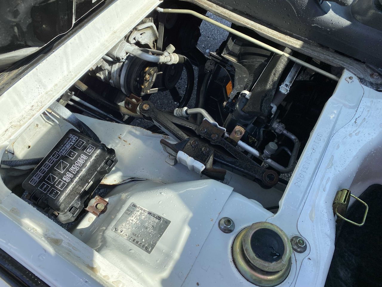 2001 Daihatsu Hijet JDM car for sale — photo 3 of 5