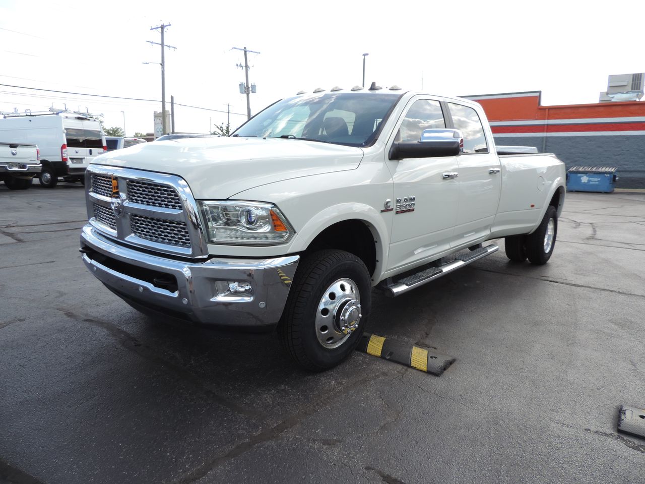 2018 RAM 3500 Crew Cab Laramie DRW 4WD