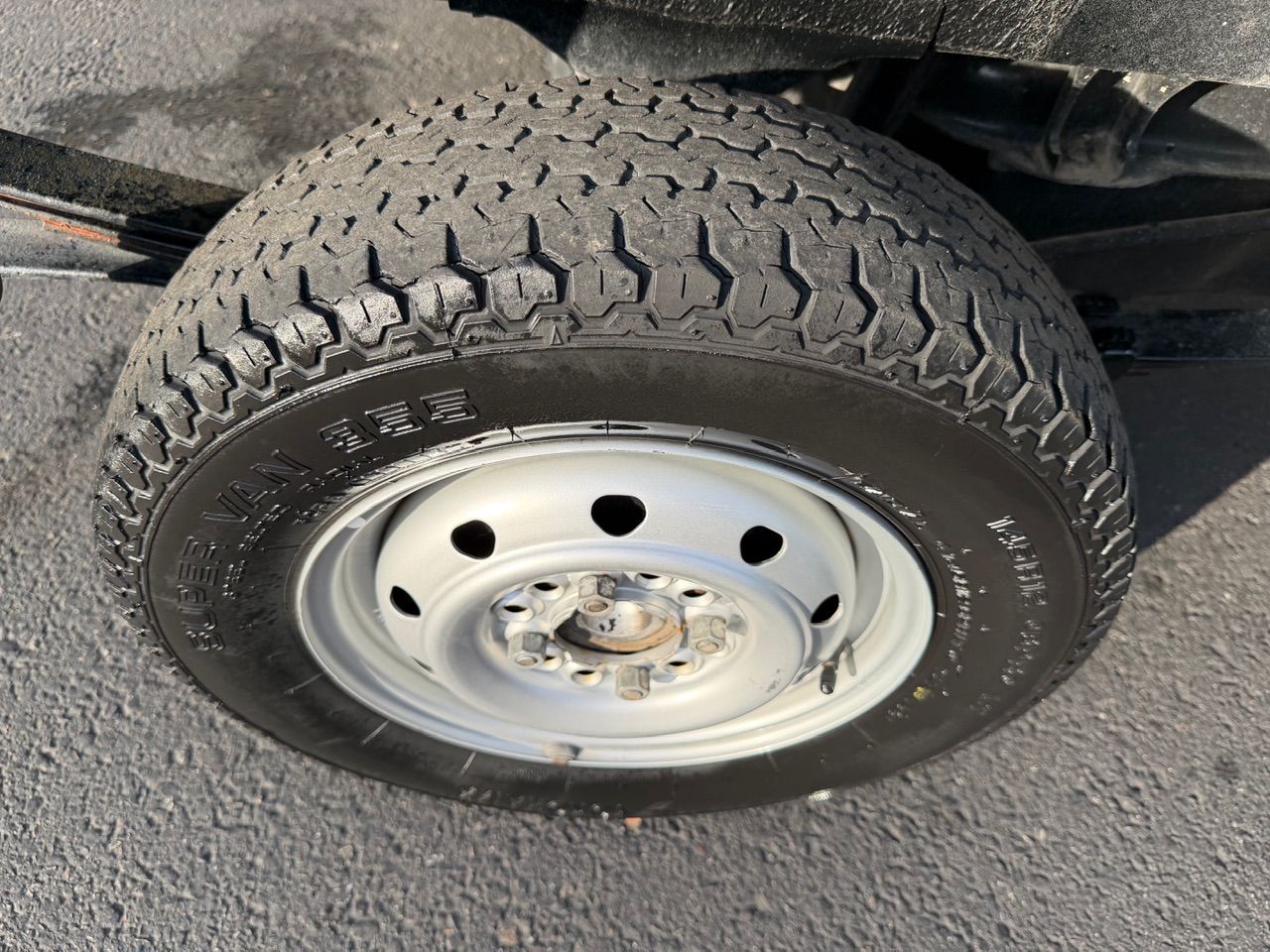 2000 Suzuki Carry SD Dump EFI 4WD, 2Hi-4Hi-4Lo, AC, 5MT, Difflock