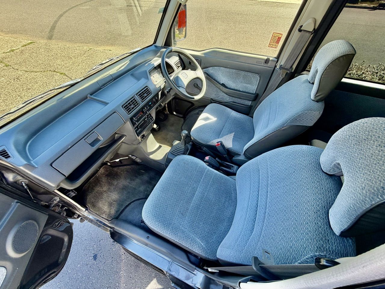 1998 Honda Street V RealTime 4WD, Mid-Engine, PS, AC, 5MT