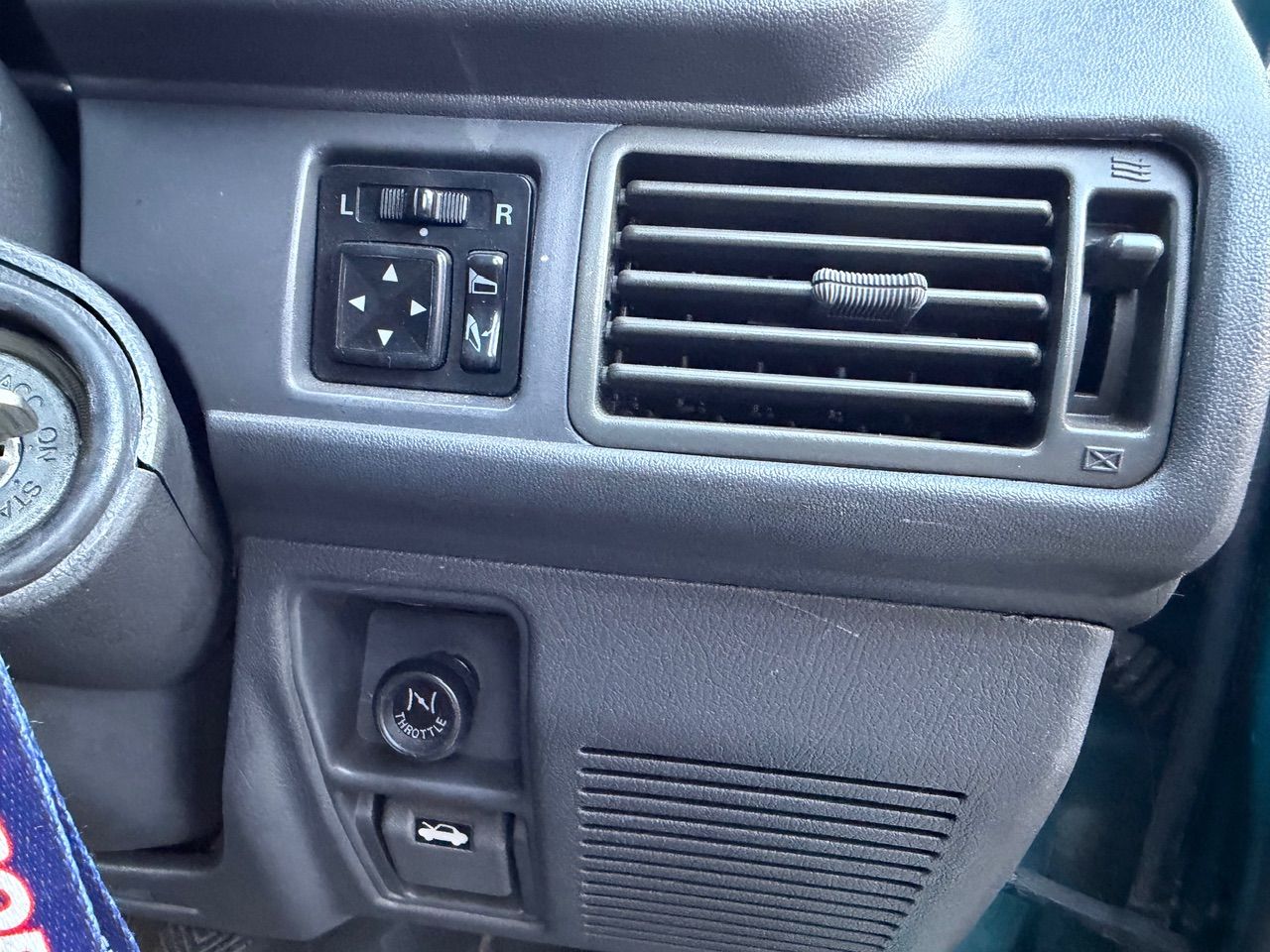 1994 Mitsubishi Pajero 4WD Turbo Intercooled Diesel, Diff-Lock, 5MT
