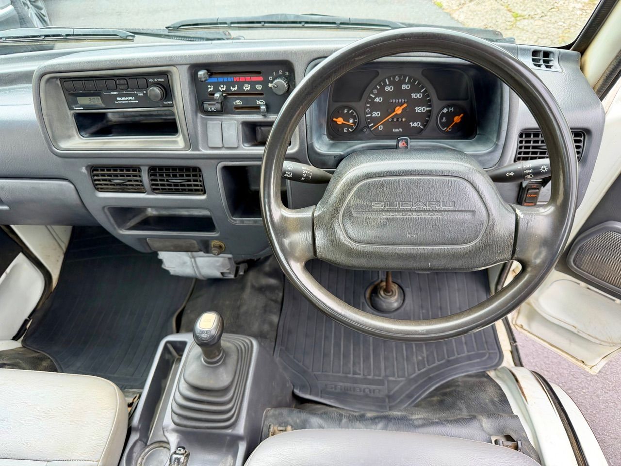2001 Subaru Sambar HD Dump EFI 3-Way, 4WD 2Hi-4Hi-EL, PS, AC, 5MT