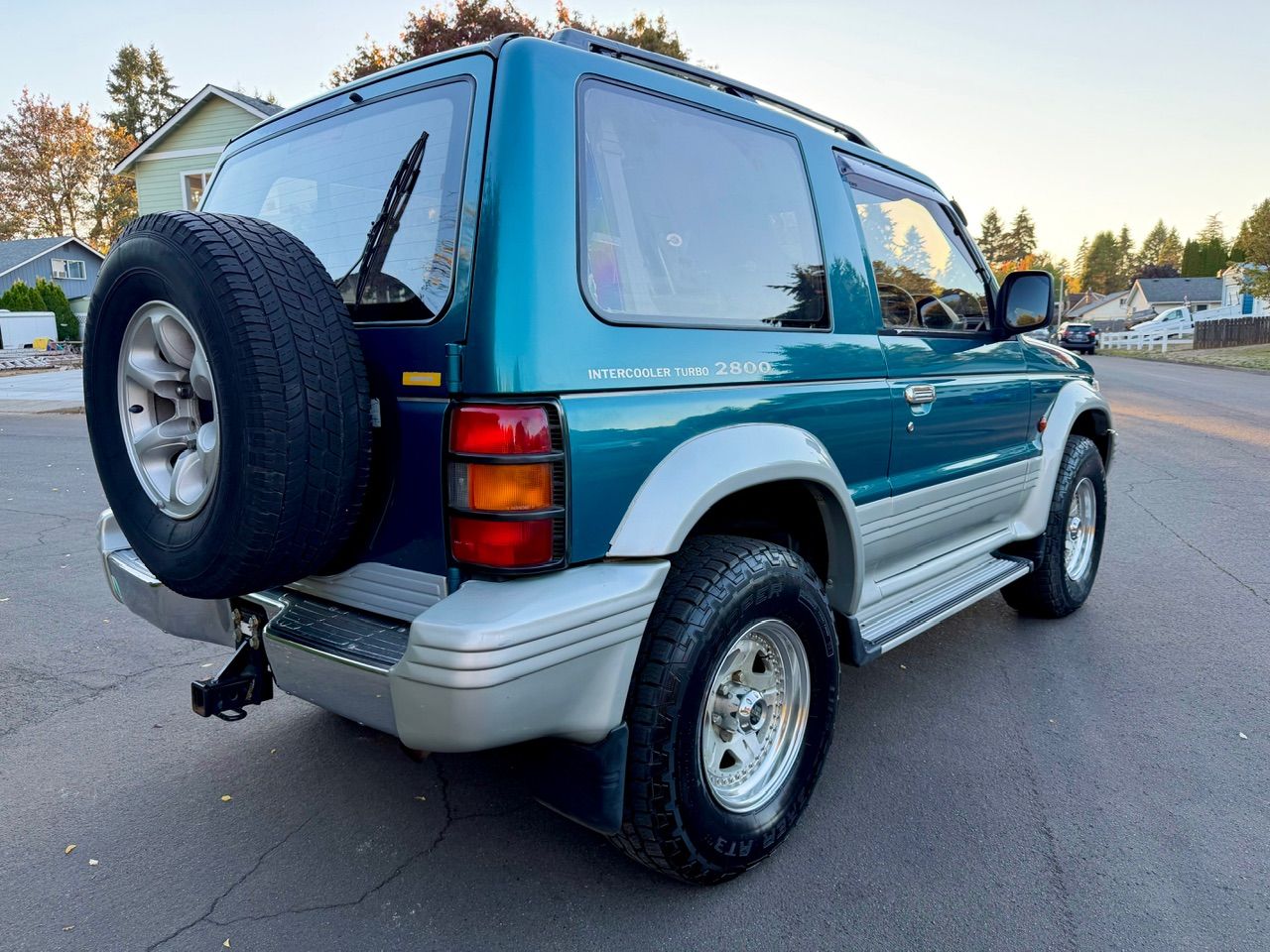 1994 Mitsubishi Pajero 4WD Turbo Intercooled Diesel, Diff-Lock, 5MT