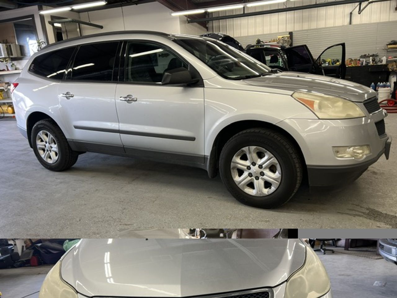 2011 Chevrolet Traverse LS AWD w/PDC