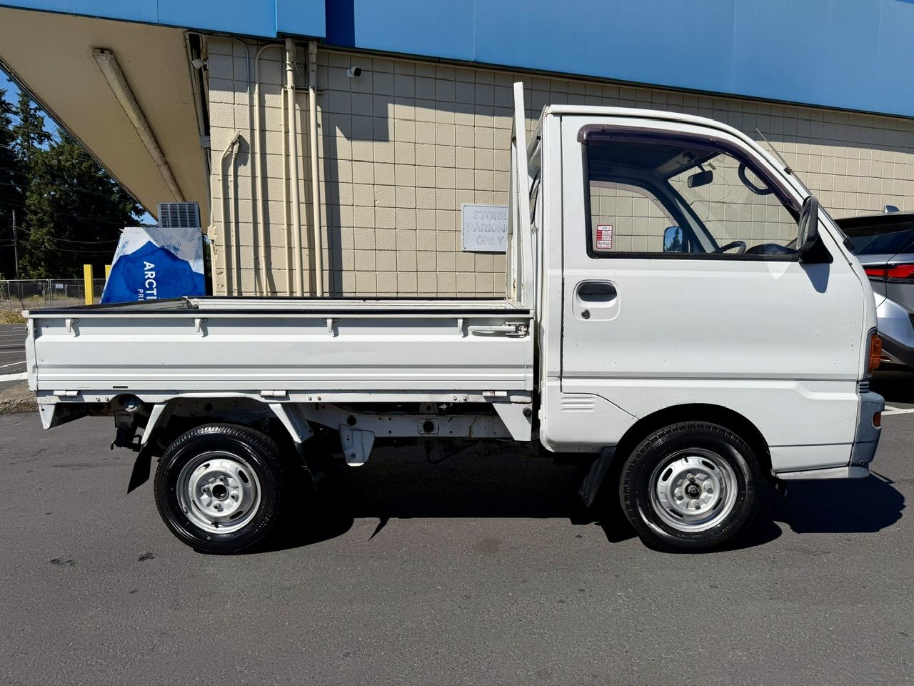 1995 Mitsubishi Minicab SD Dump 4WD, 2Hi-4Hi-4Lo, PS, AC, 5MT, LSD