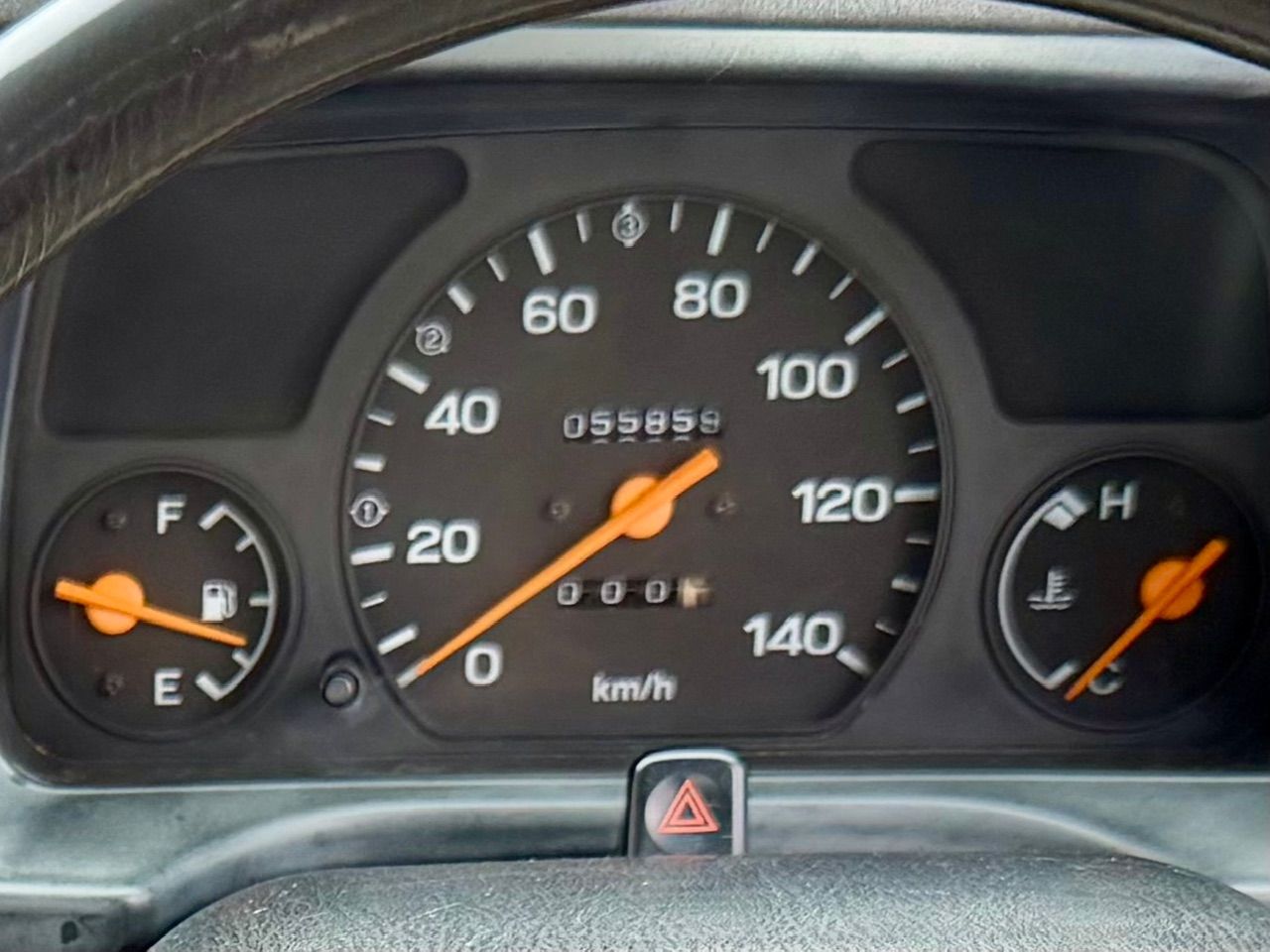 2001 Subaru Sambar HD Dump EFI 3-Way, 4WD 2Hi-4Hi-EL, PS, AC, 5MT