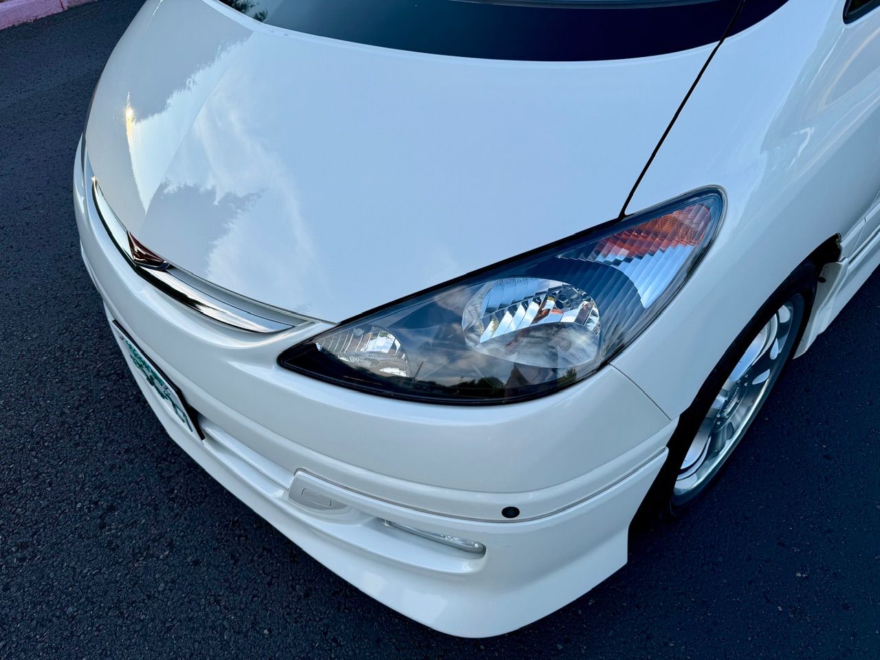 2000 Toyota Estima 3.0 Aeras FWD, 18” Wheels, Kakimoto Exhaust, Auto