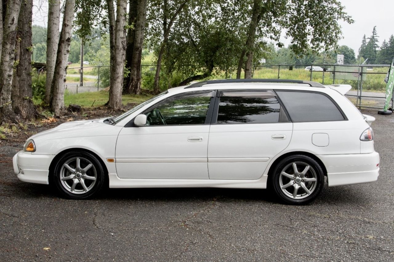 2001 Toyota Caldina GT-T Turbo Intercooled 4WD, Loaded, 5MT