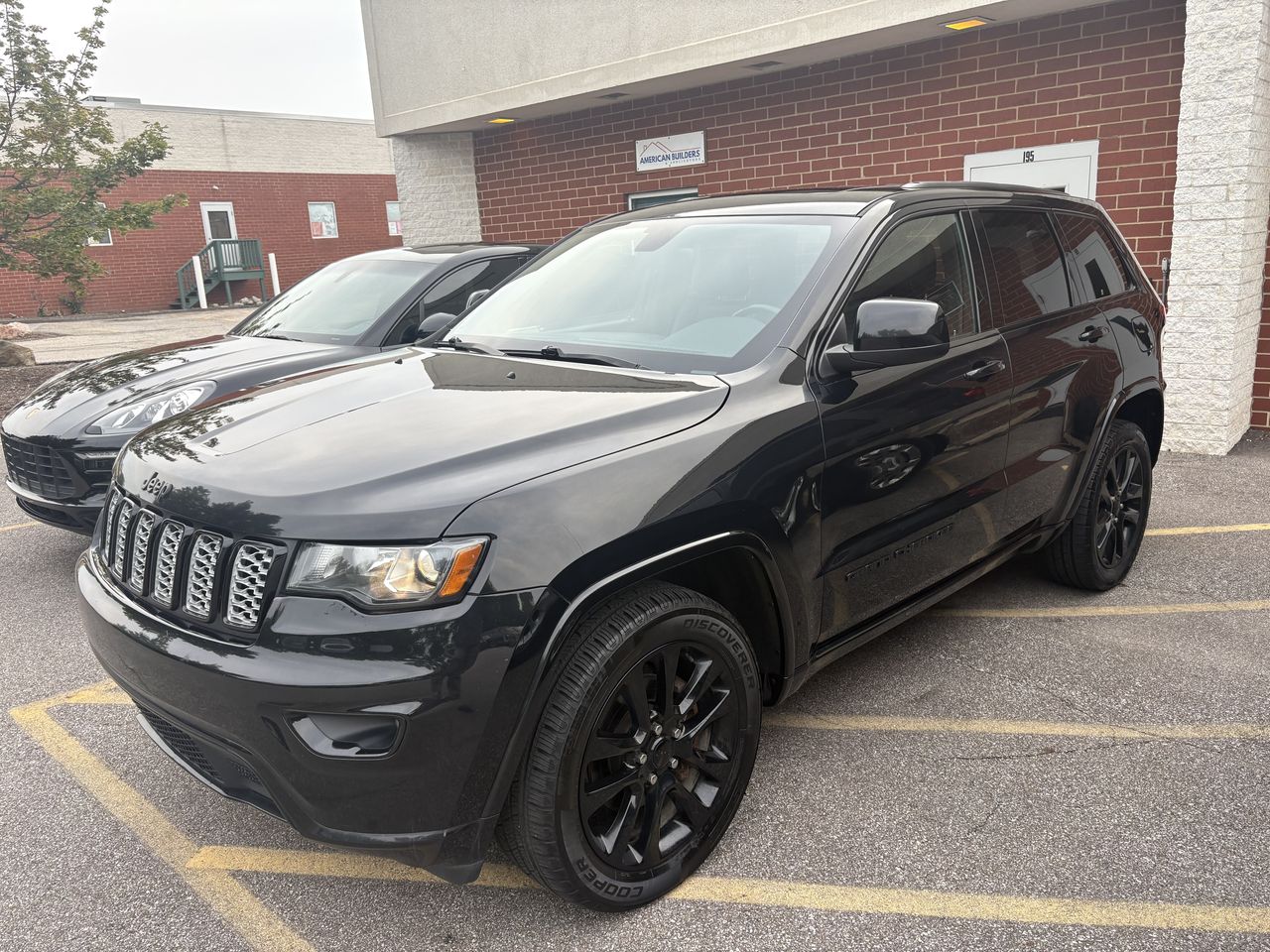 2018 Jeep Grand Cherokee Laredo 4WD