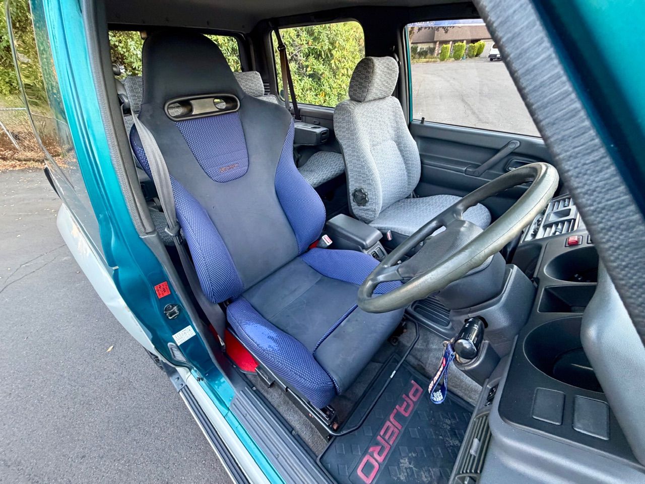 1994 Mitsubishi Pajero 4WD Turbo Intercooled Diesel, Diff-Lock, 5MT