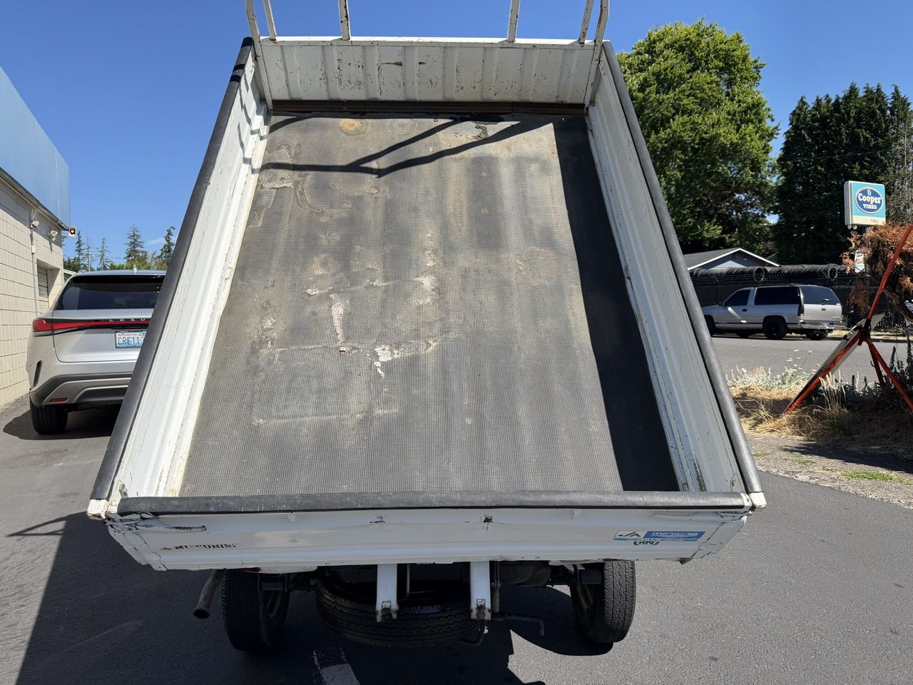 1995 Mitsubishi Minicab SD Dump 4WD, 2Hi-4Hi-4Lo, PS, AC, 5MT, LSD