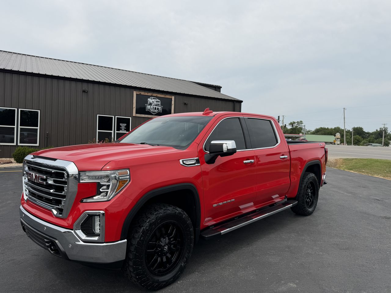 2020 GMC Sierra 1500 SLT Crew Cab Short Box 4WD