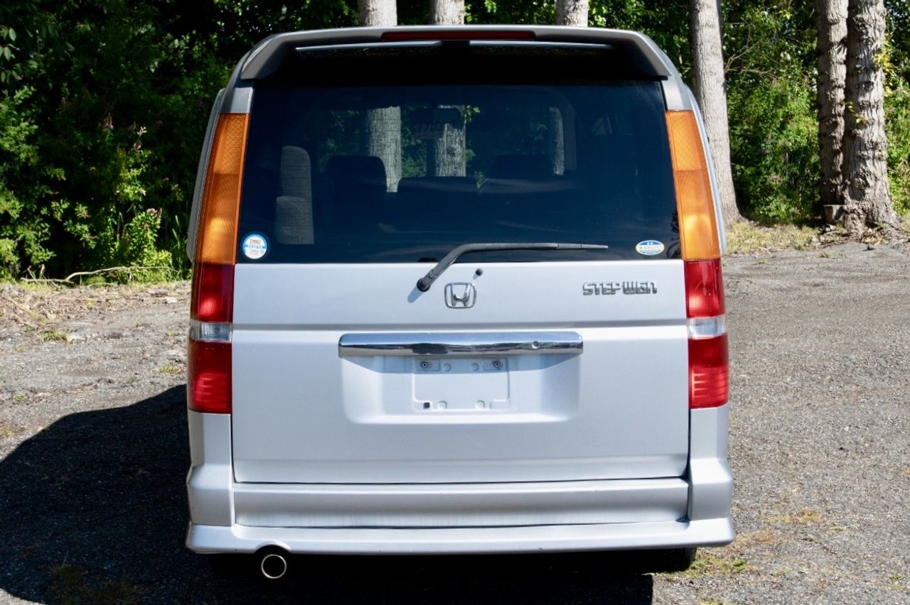 2001 Honda Step Wgn  Modulo Aero Kit K20A i-Vtec, FWD, AC, Auto