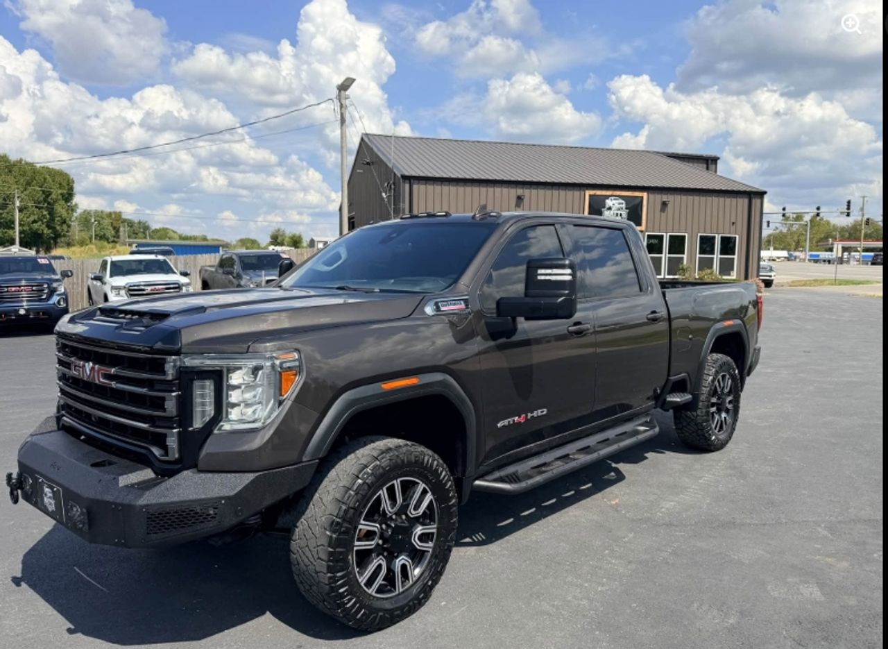 2020 GMC Sierra 2500HD AT4 Crew Cab 4WD