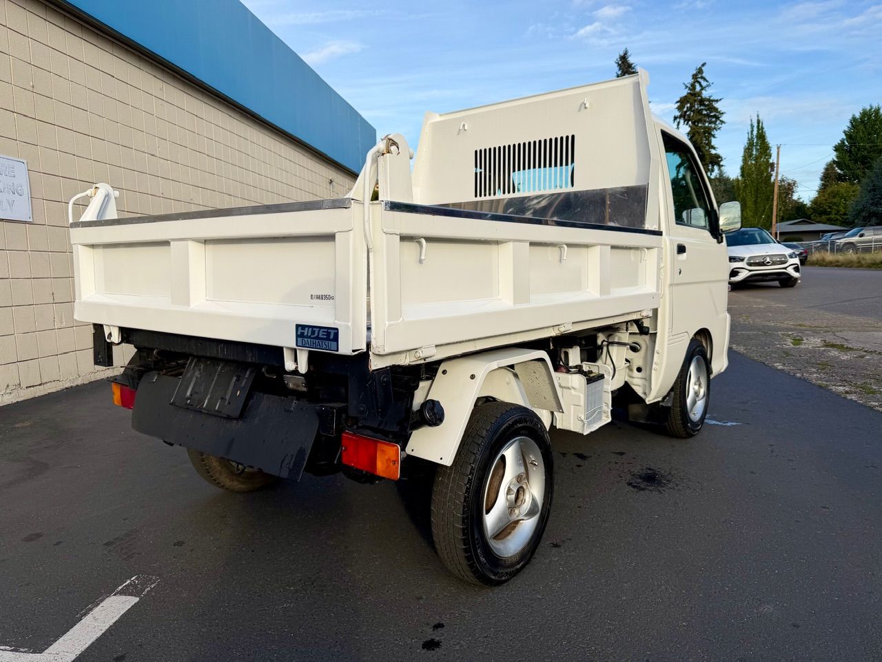 2001 Daihatsu Hi-Jet PTO, HD Dump EFI 4WD, 2Hi-4Hi-4Lo, AC, 5MT