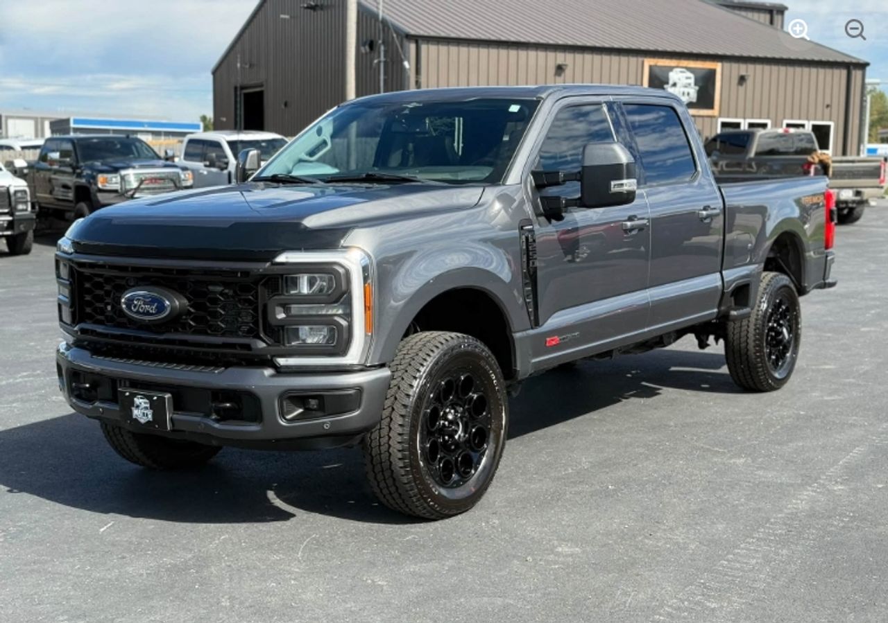 2023 Ford F-250 SD Lariat Crew Cab 4WD