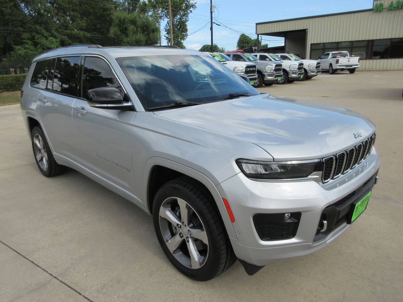 2021 Jeep Grand Cherokee L Overland 4WD