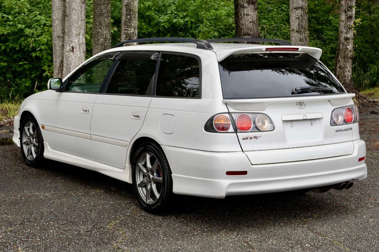 2001 Toyota Caldina GT-T Turbo Intercooled 4WD, Loaded, 5MT
