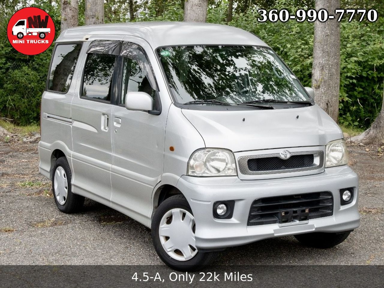 2001 Toyota Sparky X RWD, PS, PW, PL, AC, Airbags, 7 Pass, Auto
