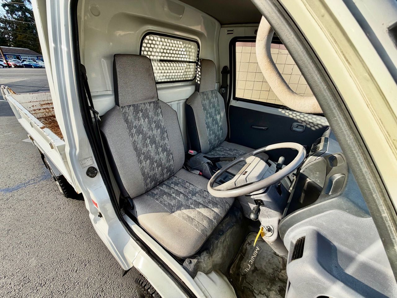 1995 Mitsubishi Minicab PTO HD Dump 4WD, 2Hi-4Hi-4Lo, PS, 5MT, LSD