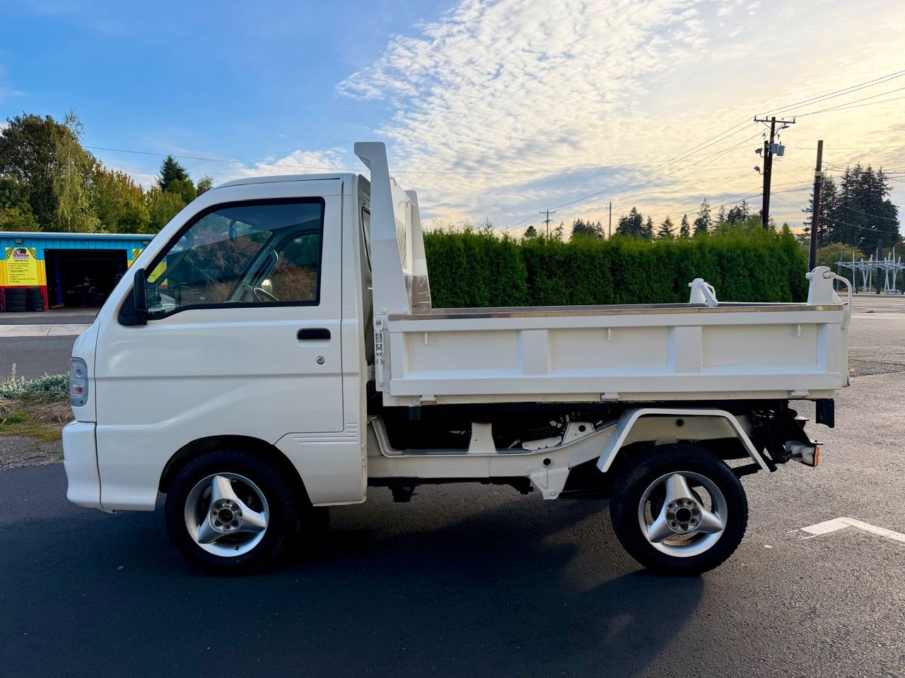 2001 Daihatsu Hi-Jet PTO, HD Dump EFI 4WD, 2Hi-4Hi-4Lo, AC, 5MT