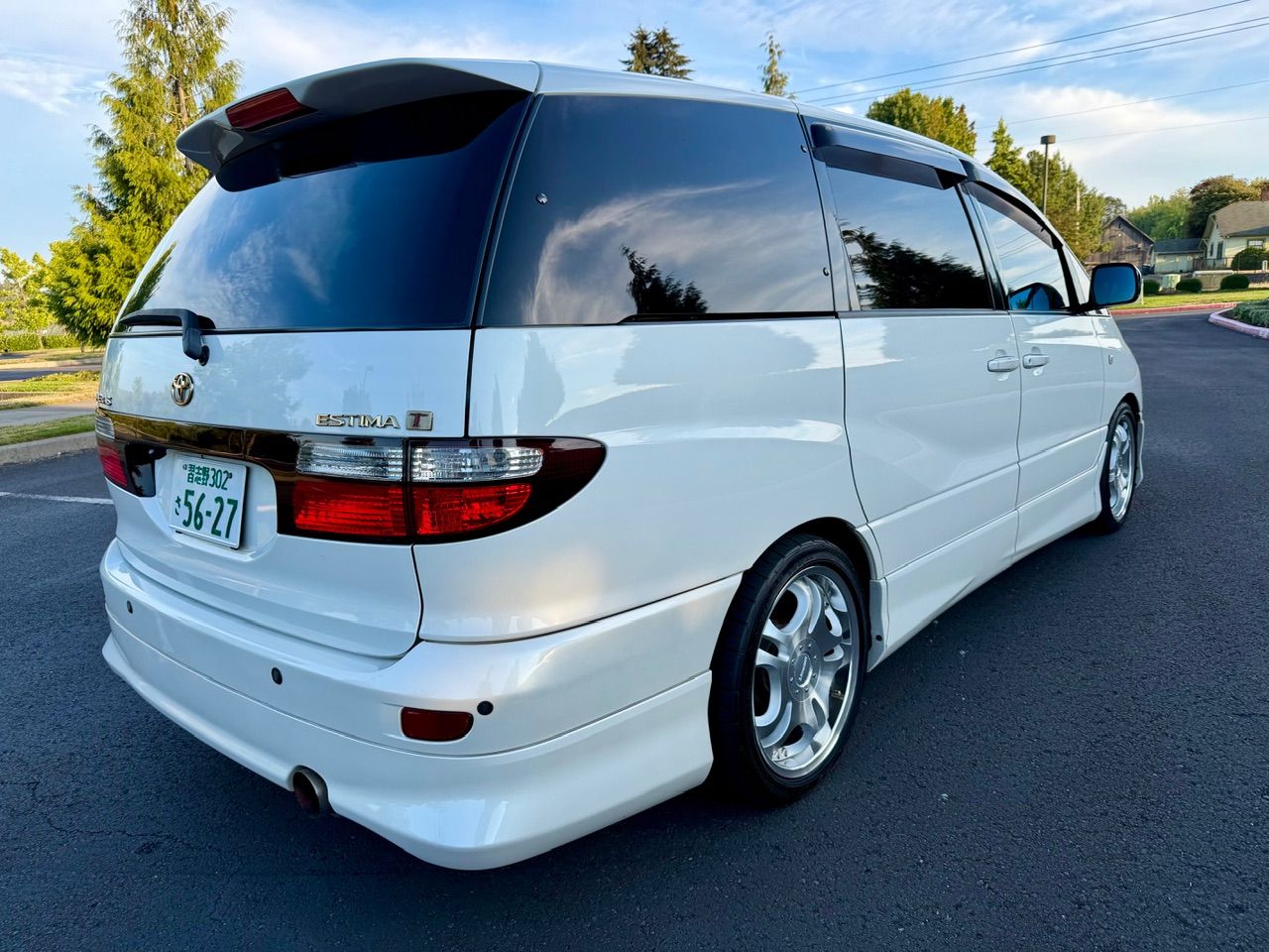 2000 Toyota Estima 3.0 Aeras FWD, 18” Wheels, Kakimoto Exhaust, Auto