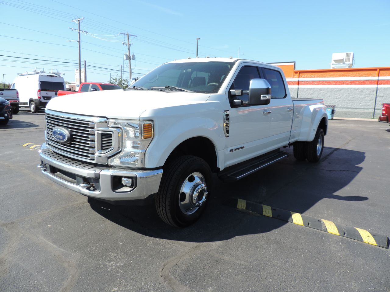 2021 Ford F-350 SD Crew Cab XLT DRW 4WD