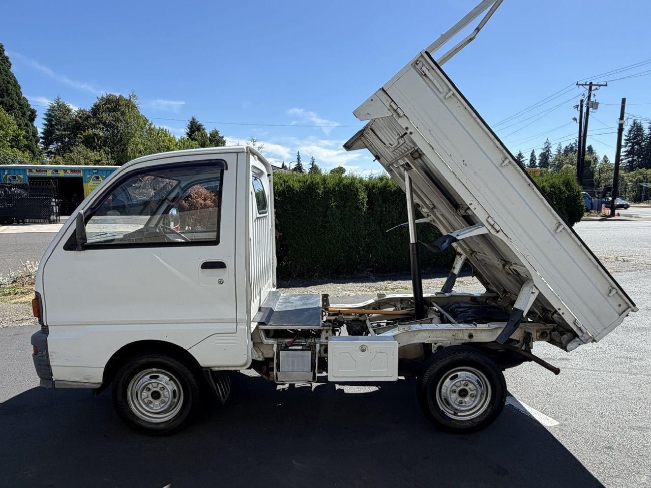 1995 Mitsubishi Minicab SD Dump 4WD, 2Hi-4Hi-4Lo, PS, AC, 5MT, LSD