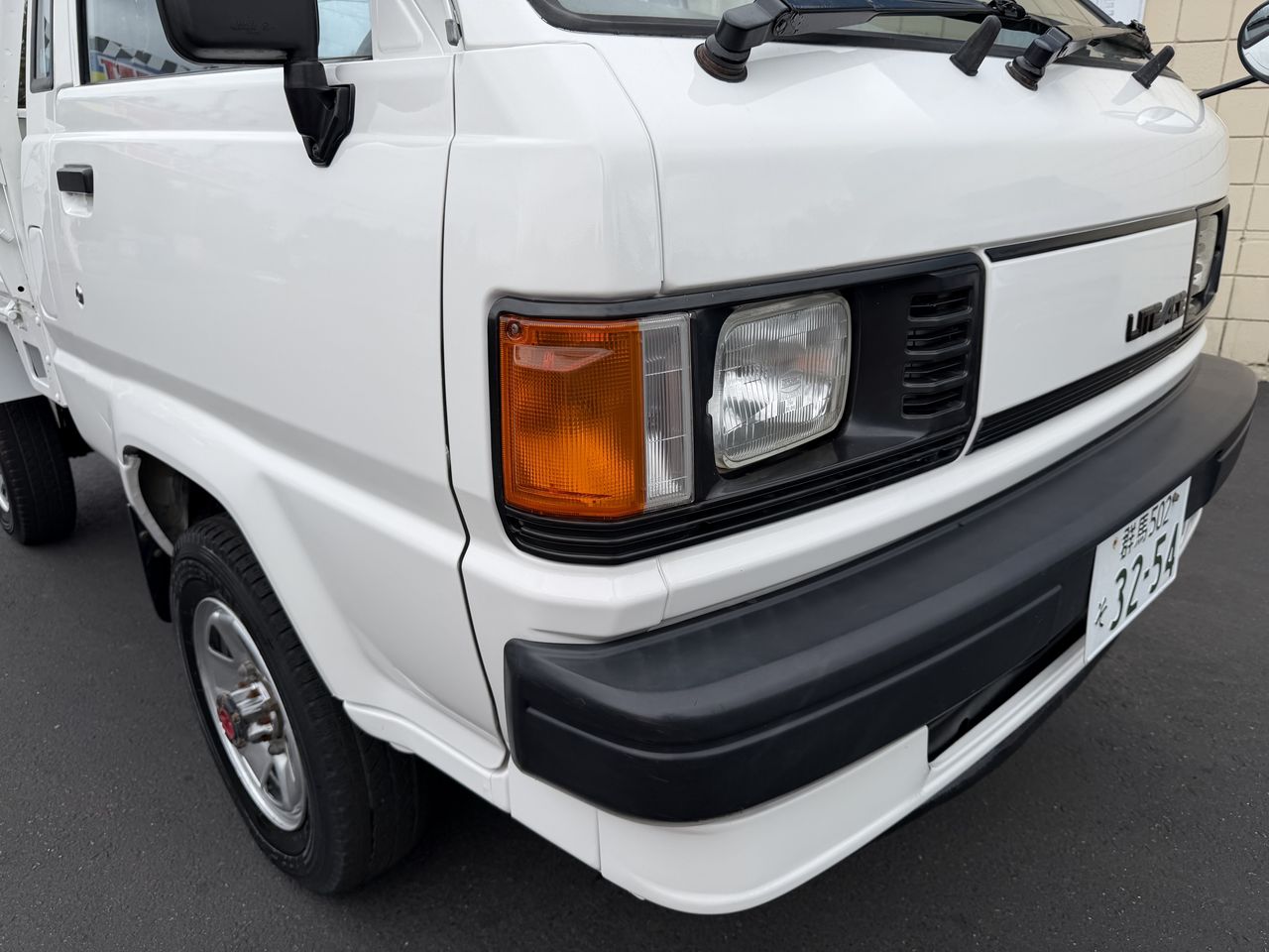 1992 Toyota LiteAce Dump 4WD, 2Hi-4Hi-4Lo, PS, AC, 5MT, 1-Ton