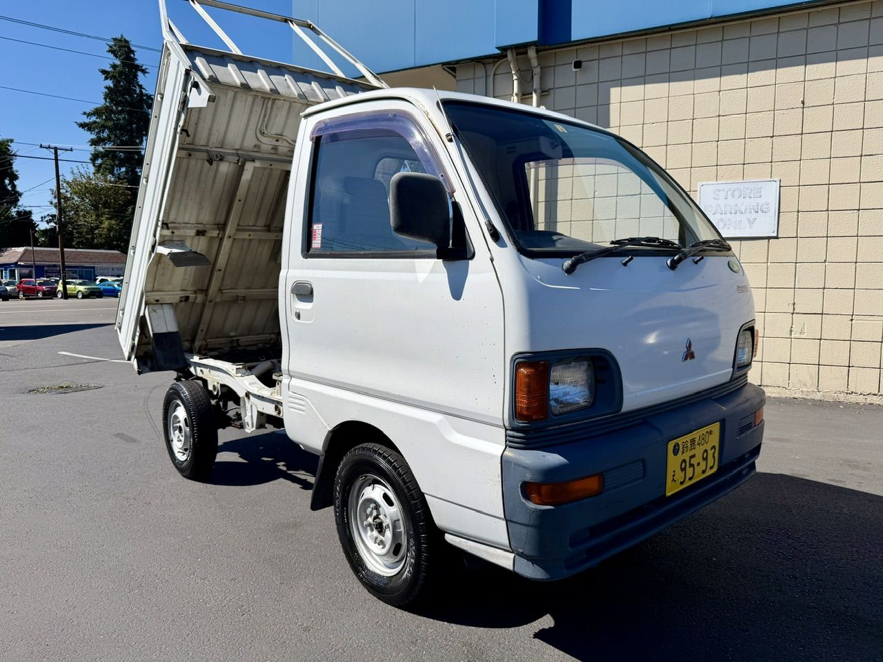 1995 Mitsubishi Minicab SD Dump 4WD, 2Hi-4Hi-4Lo, PS, AC, 5MT, LSD