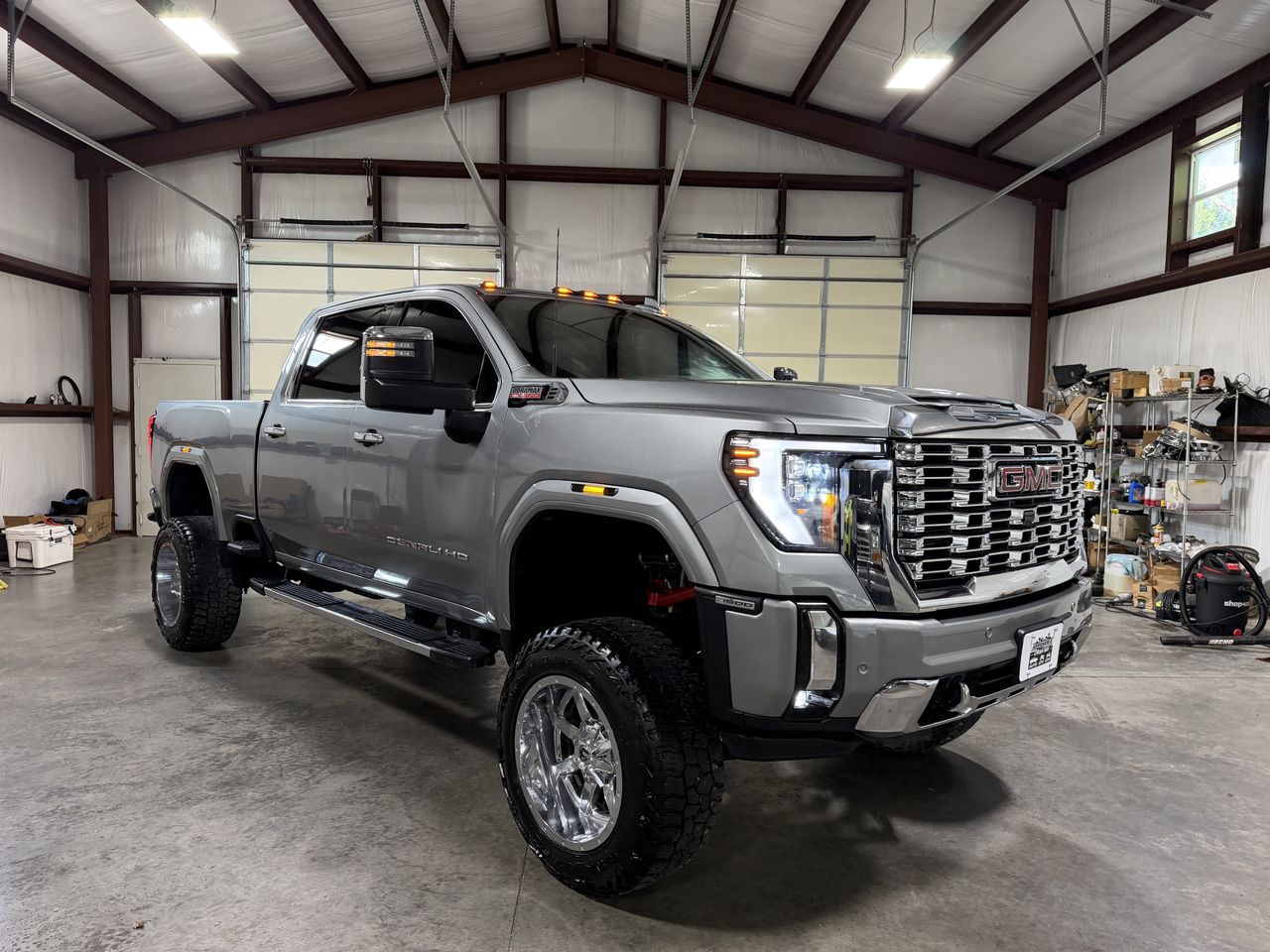 2025 GMC Sierra 2500 Denali 
