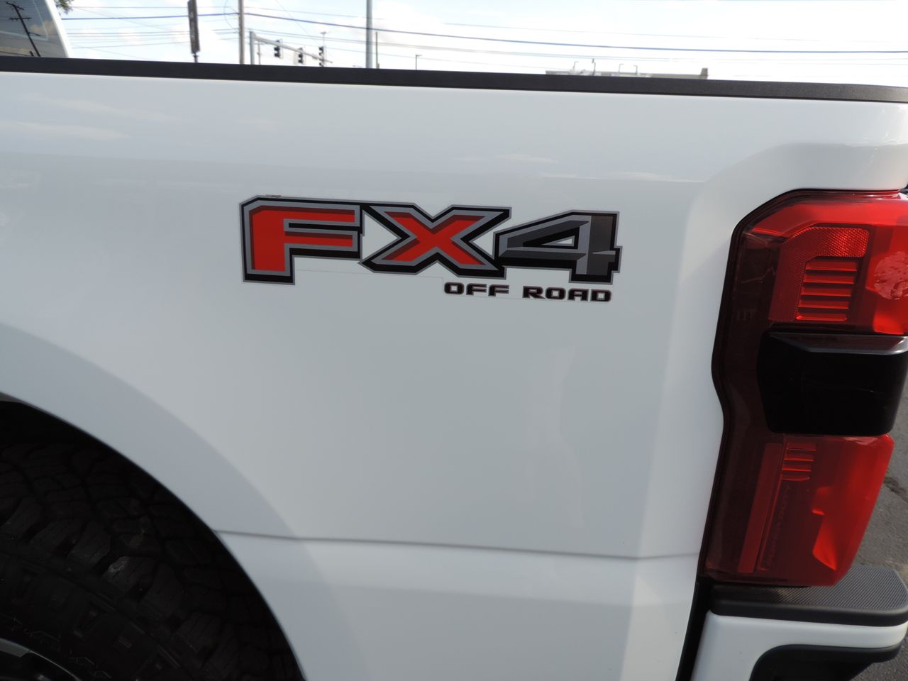 2023 Ford F-250 SD Crew Cab STX FX4 4WD