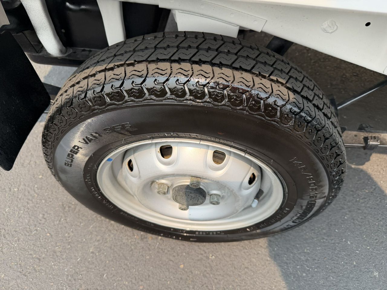 1998 Suzuki Carry Deep Dump 4WD, 2Hi-4Hi-EL Gear, 5MT, Like New!