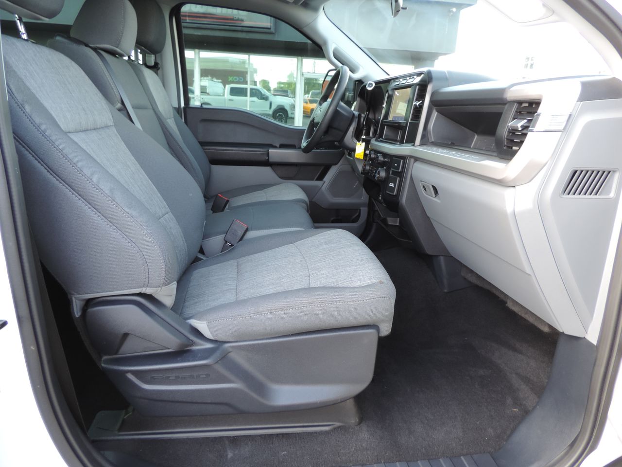 2023 Ford F-250 SD Crew Cab STX FX4 4WD
