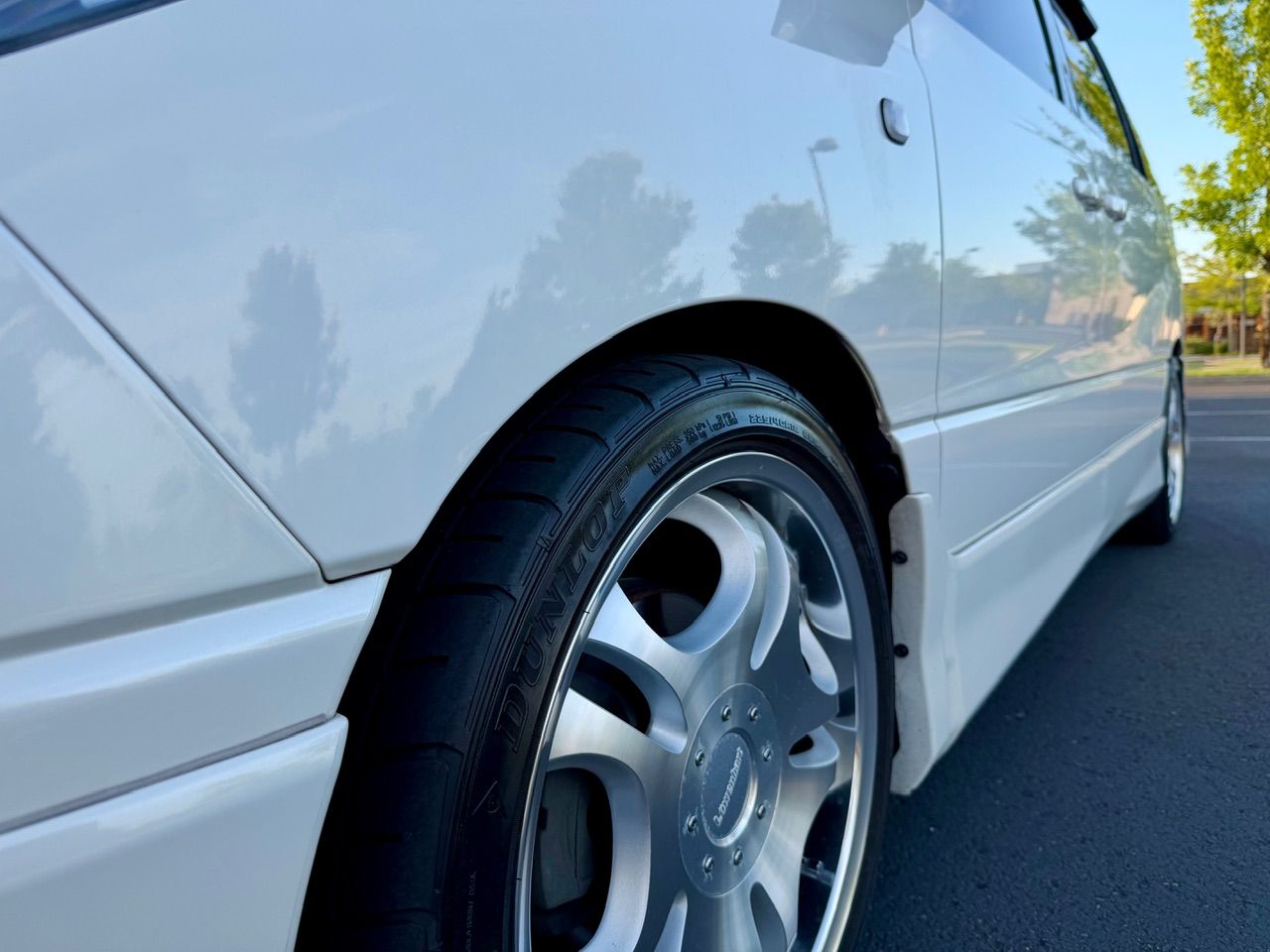 2000 Toyota Estima 3.0 Aeras FWD, 18” Wheels, Kakimoto Exhaust, Auto