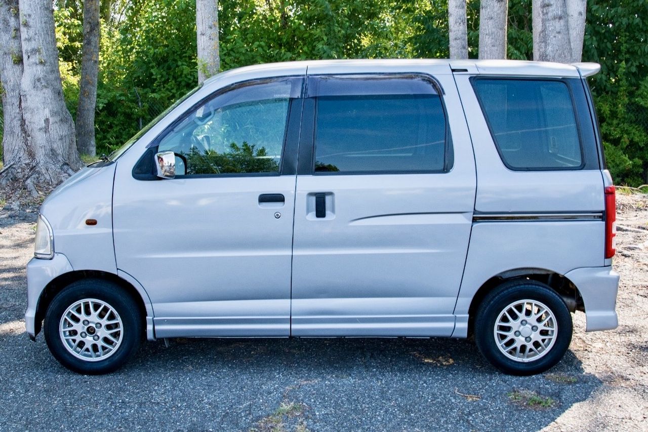 2001 Daihatsu Atrai Custom Turbo EFI 4WD, AC, PS, PW, PL, Auto