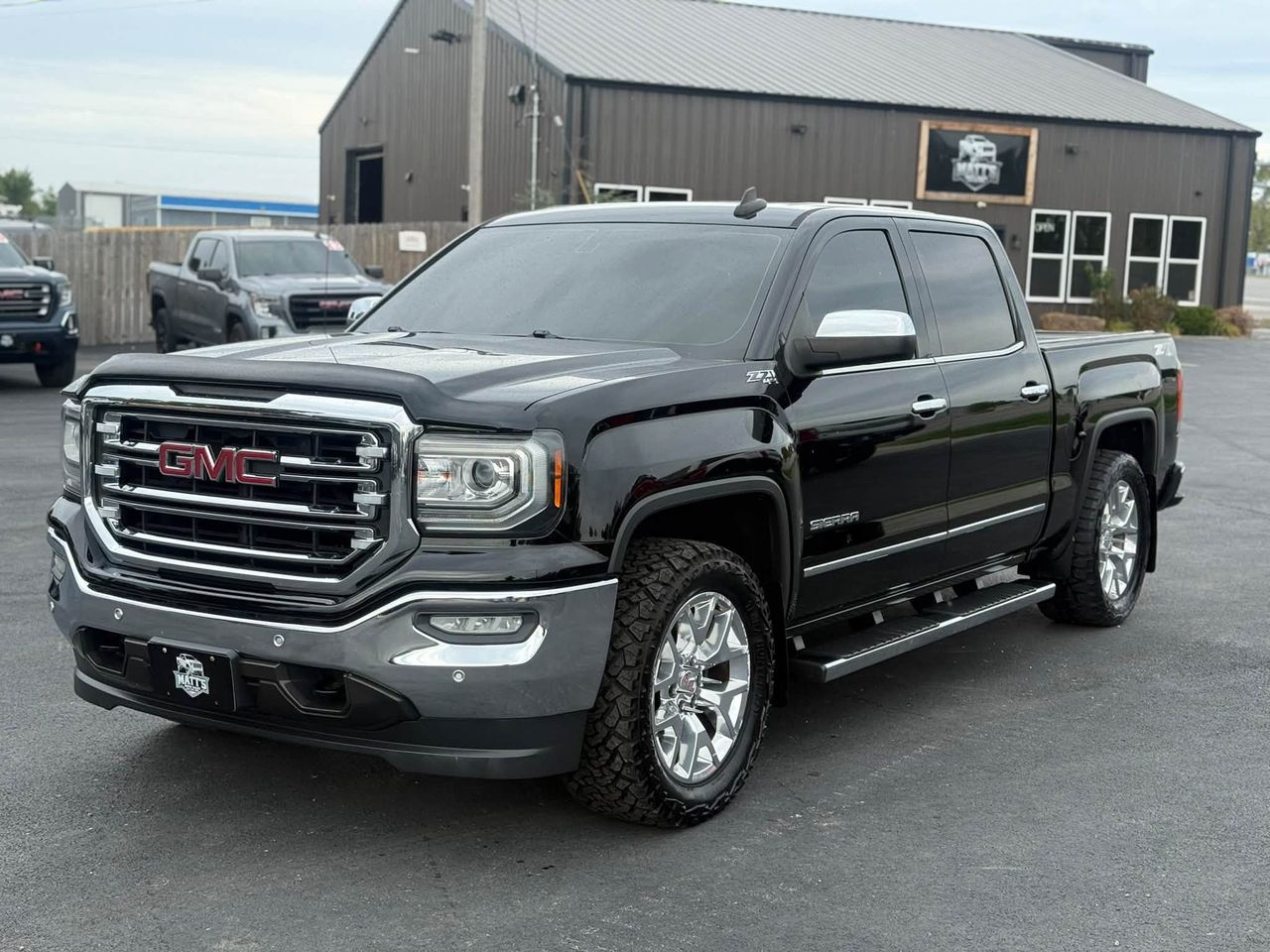 2017 GMC Sierra 1500 SLT Crew Cab 4WD