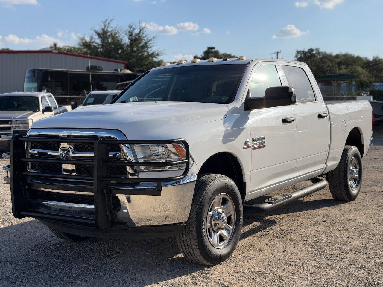 2015 RAM 2500 Tradesman Crew Cab SWB 4WD