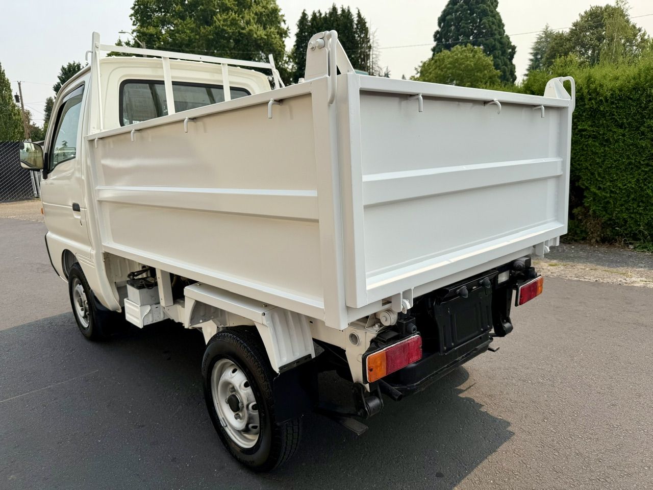 1998 Suzuki Carry Deep Dump 4WD, 2Hi-4Hi-EL Gear, 5MT, Like New!