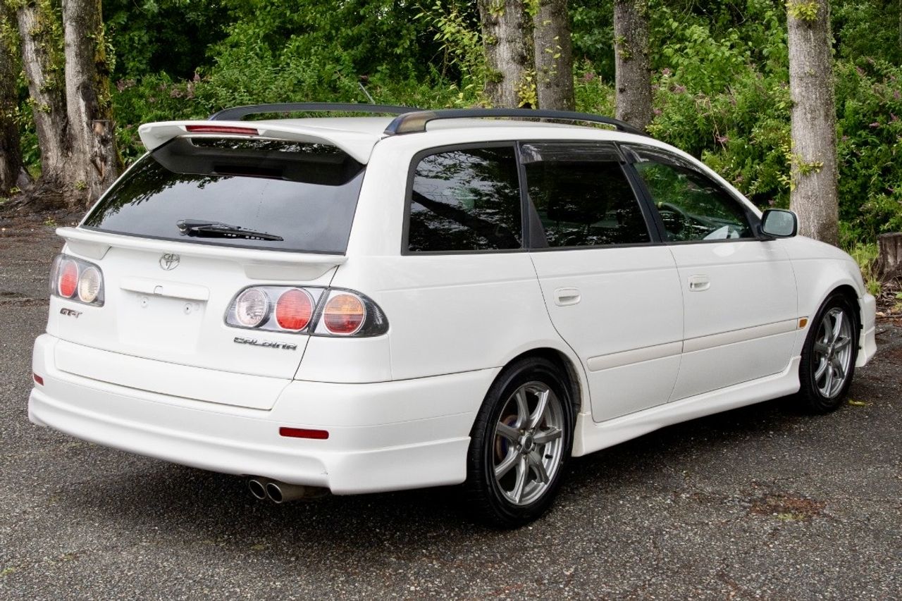 2001 Toyota Caldina GT-T Turbo Intercooled 4WD, Loaded, 5MT